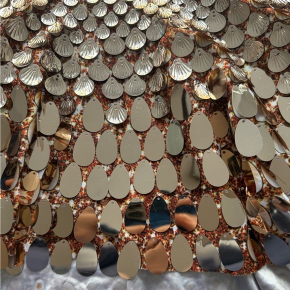 The Party Edition Nala Dress Rose Gold - Picture 6 of 8